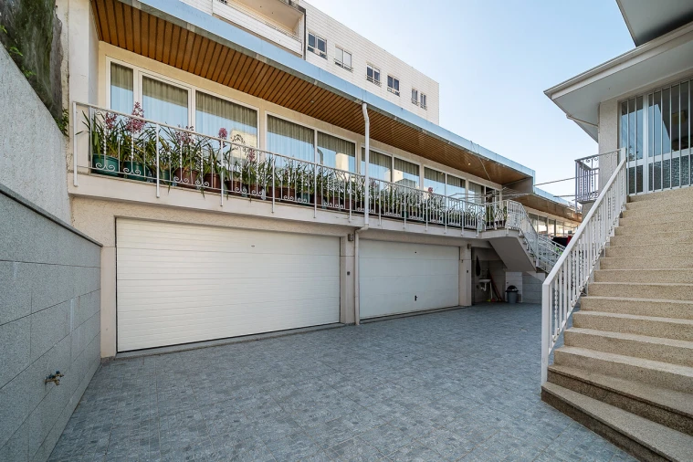 Moradia T6 para Venda em Mafamude e Vilar do Paraíso Foto 70