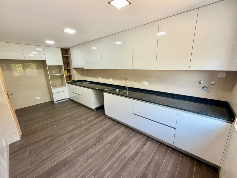 Moradia T3 para Venda em Mafamude e Vilar do Paraíso Foto 8