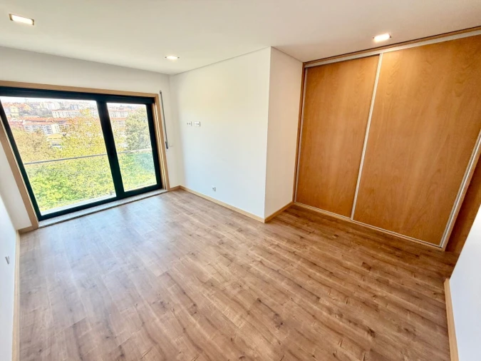 Moradia T3 para Venda em Mafamude e Vilar do Paraíso Foto 7