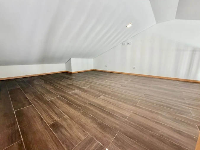 Moradia T3 para Venda em Mafamude e Vilar do Paraíso Foto 28