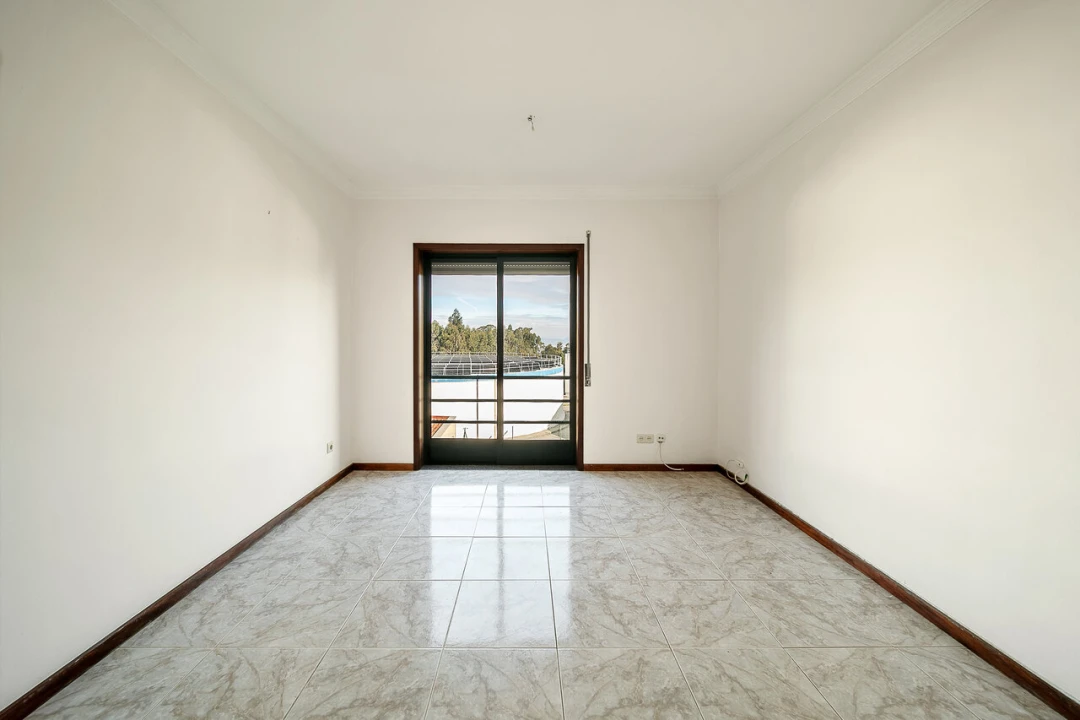 Apartamento T2 para Venda em Sandim, Olival, Lever e Crestuma Foto 2