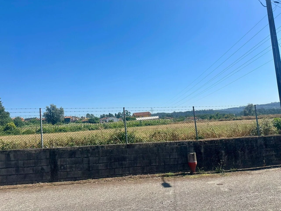 Terreno para Venda em Sandim, Olival, Lever e Crestuma Foto 6