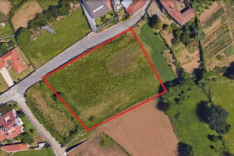 Terreno para Venda em Sandim, Olival, Lever e Crestuma Foto 1