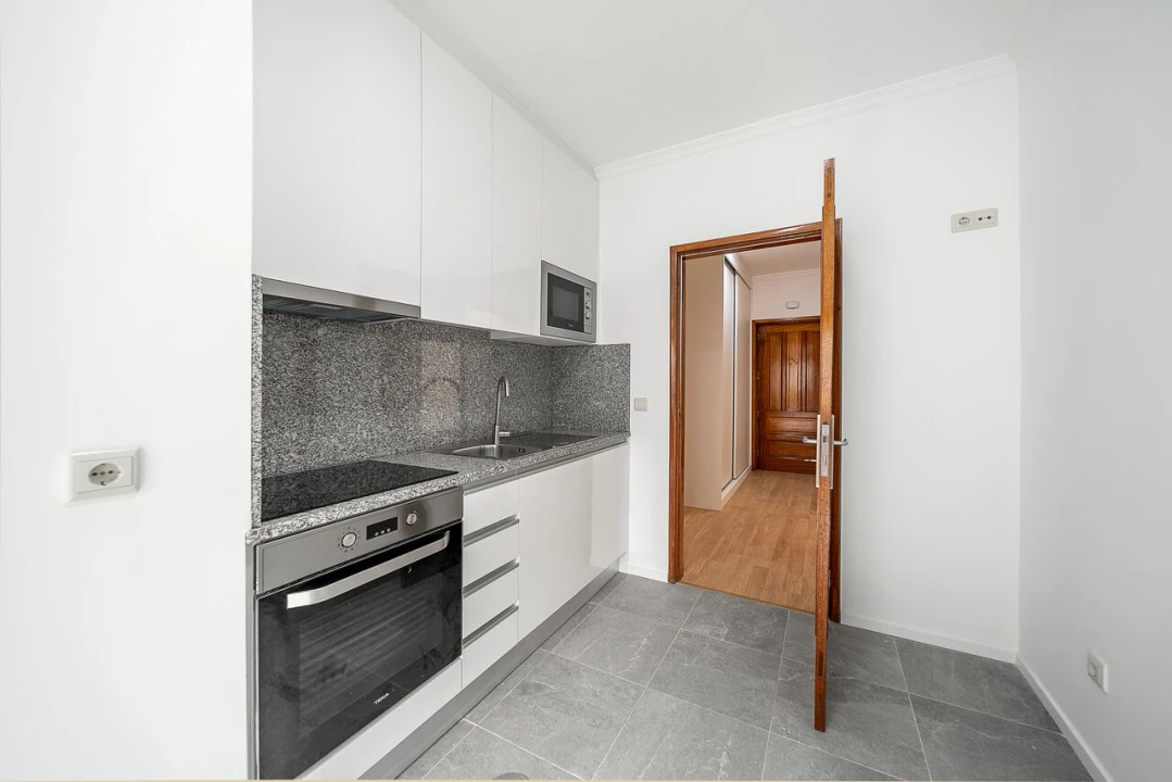 Apartamento T2 para Venda em Santa Marinha e São Pedro da Afurada Foto 9