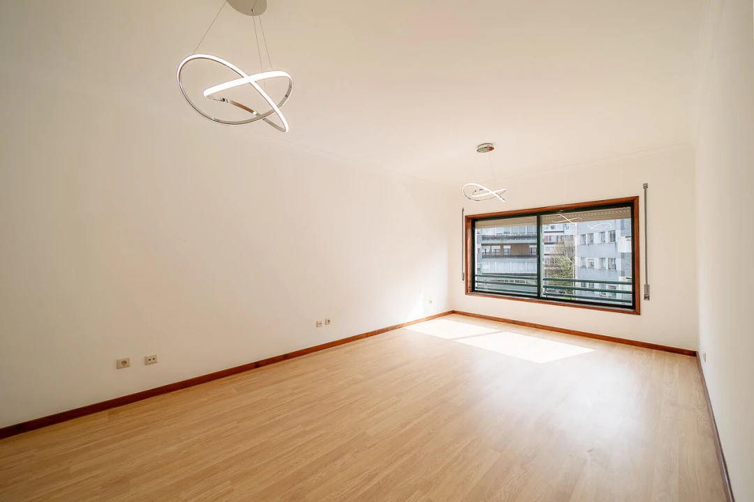 Apartamento T2 para Venda em Santa Marinha e São Pedro da Afurada Foto 2