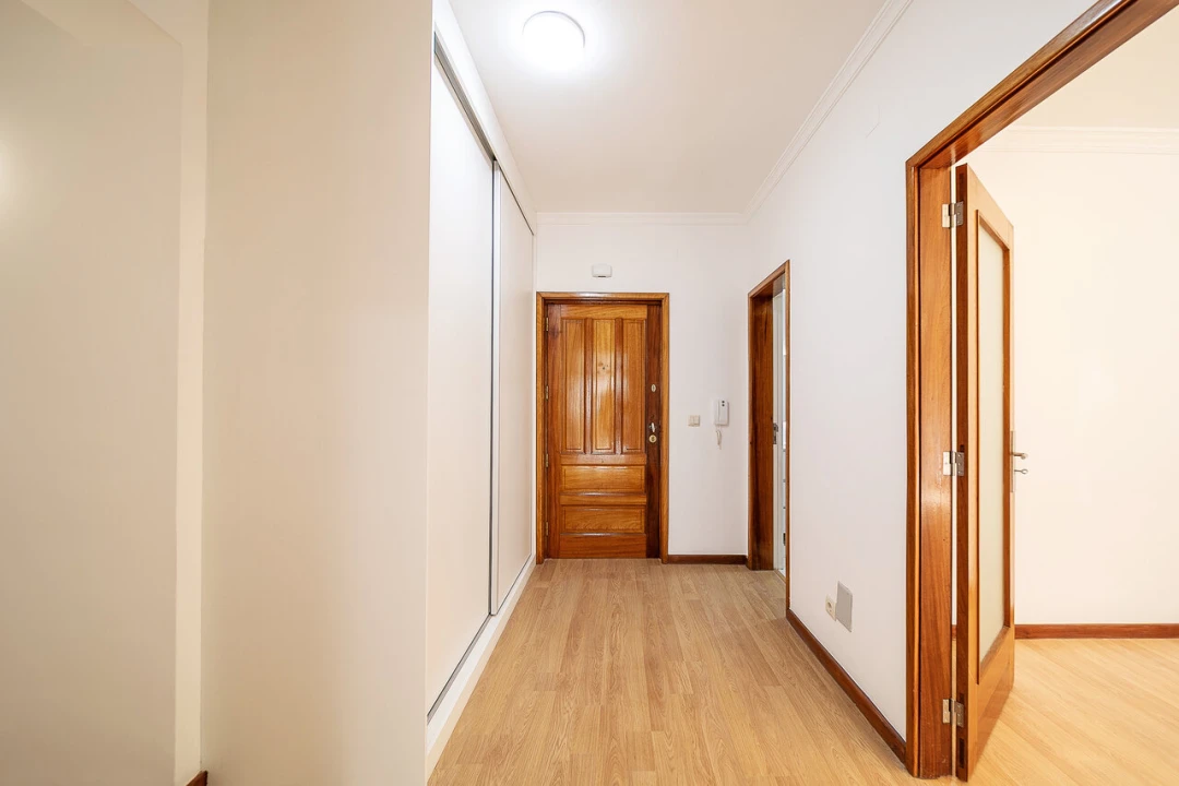 Apartamento T2 para Venda em Santa Marinha e São Pedro da Afurada Foto 18