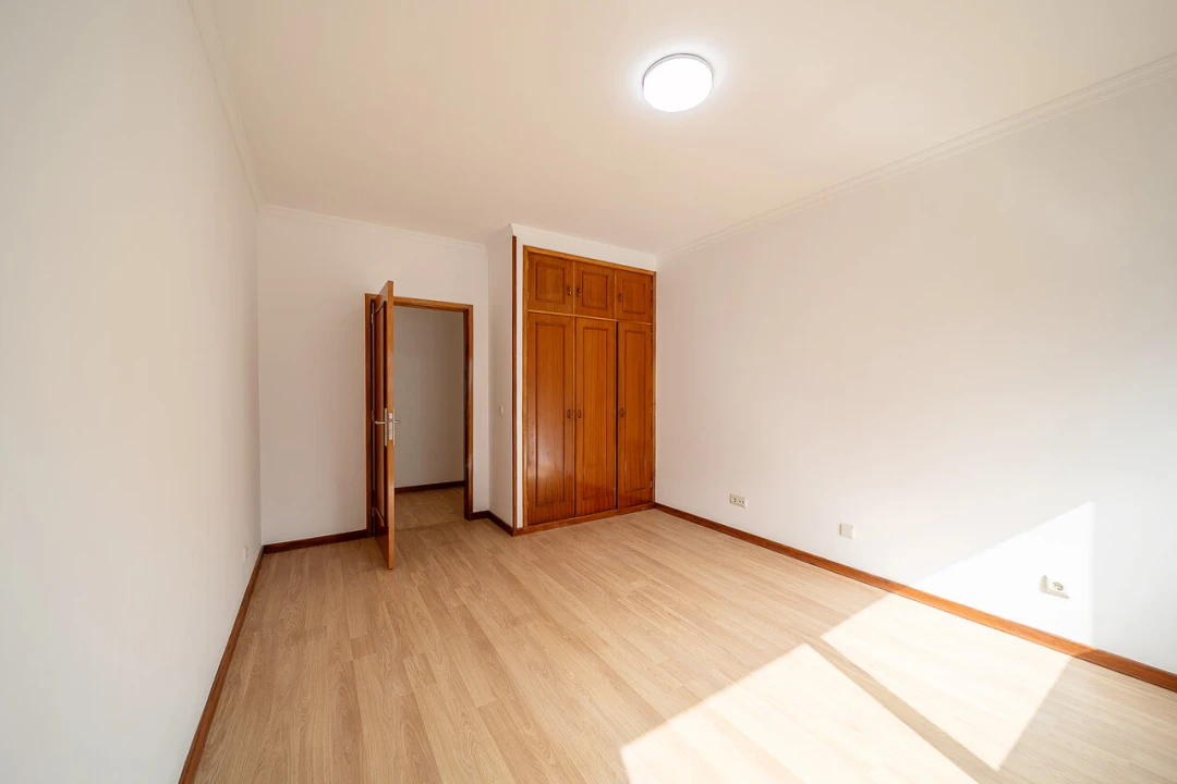 Apartamento T2 para Venda em Santa Marinha e São Pedro da Afurada Foto 23
