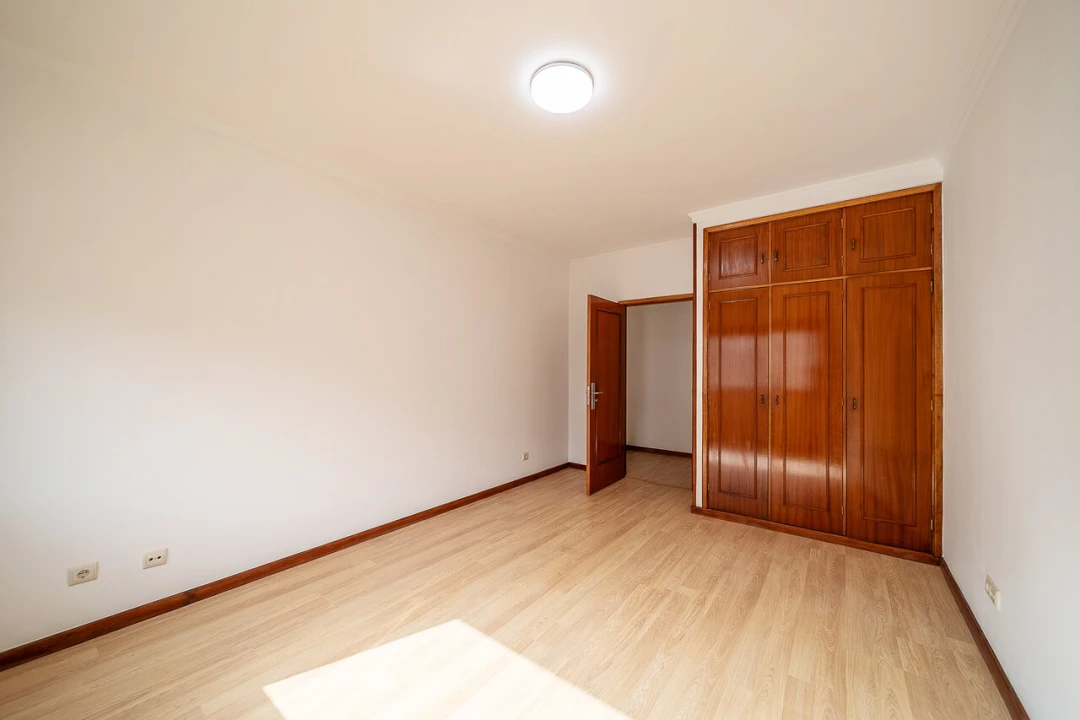 Apartamento T2 para Venda em Santa Marinha e São Pedro da Afurada Foto 24