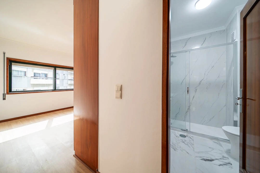 Apartamento T2 para Venda em Santa Marinha e São Pedro da Afurada Foto 25