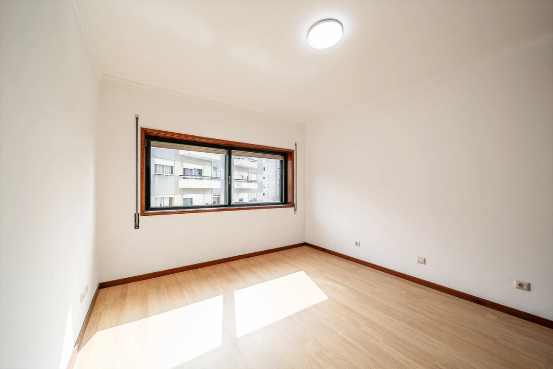 Apartamento T2 para Venda em Santa Marinha e São Pedro da Afurada Foto 28