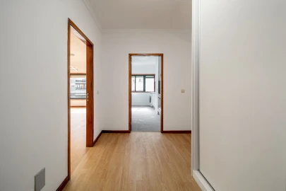 Apartamento T2 para Venda em Santa Marinha e São Pedro da Afurada
