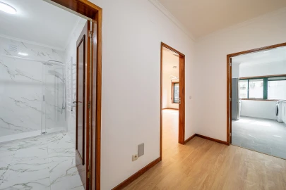 Apartamento T2 para Venda em Santa Marinha e São Pedro da Afurada