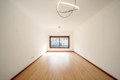 Apartamento T2 para Venda em Santa Marinha e São Pedro da Afurada
