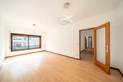 Apartamento T2 para Venda em Santa Marinha e São Pedro da Afurada