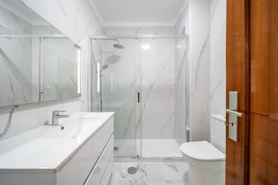 Apartamento T2 para Venda em Santa Marinha e São Pedro da Afurada