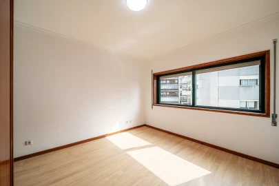 Apartamento T2 para Venda em Santa Marinha e São Pedro da Afurada