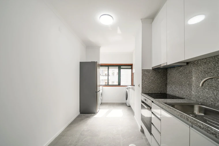 Apartamento T2 para Venda em Santa Marinha e São Pedro da Afurada Foto 8