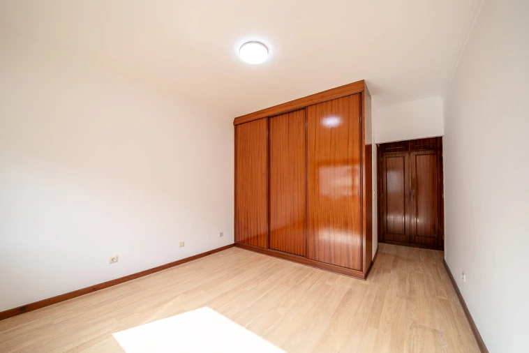 Apartamento T2 para Venda em Santa Marinha e São Pedro da Afurada Foto 31