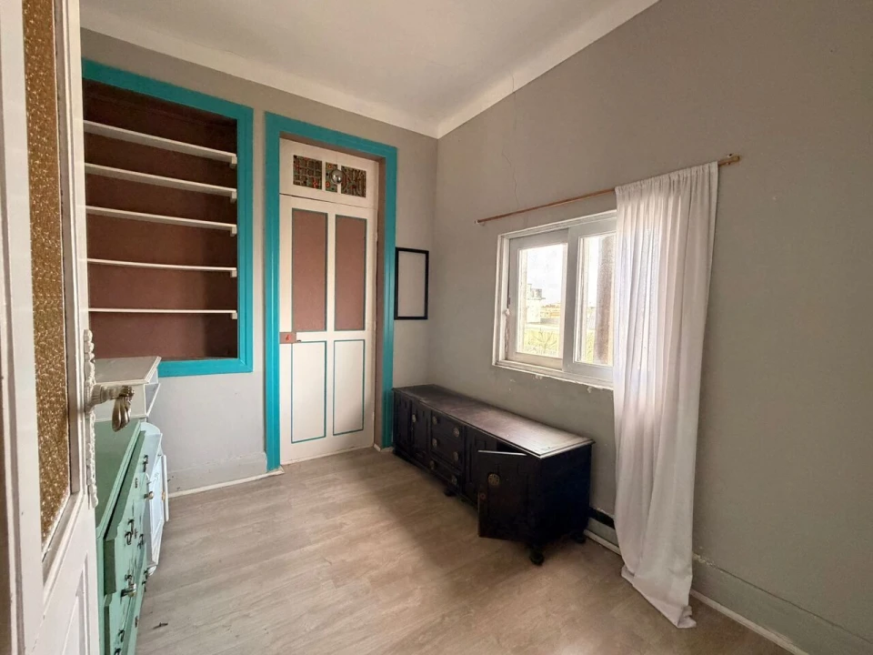 Moradia T4 para Venda em Santa Marinha e São Pedro da Afurada Foto 6