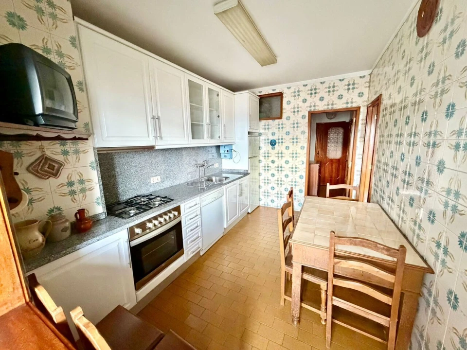 Apartamento T2 para Venda em Mafamude e Vilar do Paraíso Foto 4