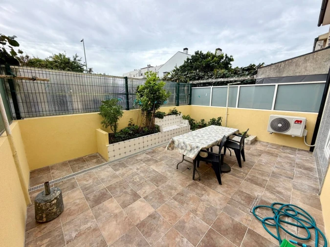Moradia T3 para Venda em Mafamude e Vilar do Paraíso Foto 3