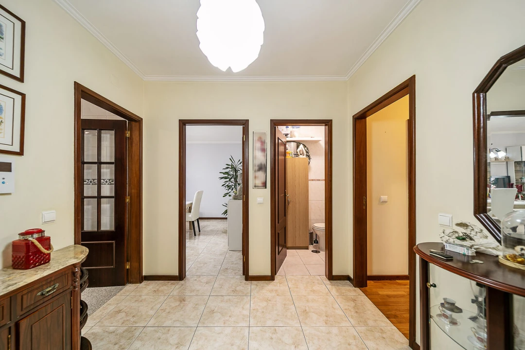 Apartamento T3 para Venda em Gulpilhares e Valadares Foto 18