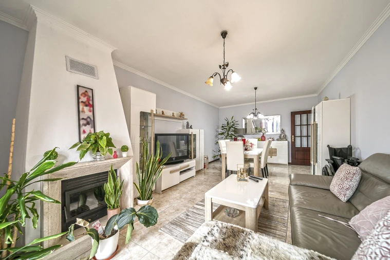 Apartamento T3 para Venda em Gulpilhares e Valadares Foto 3