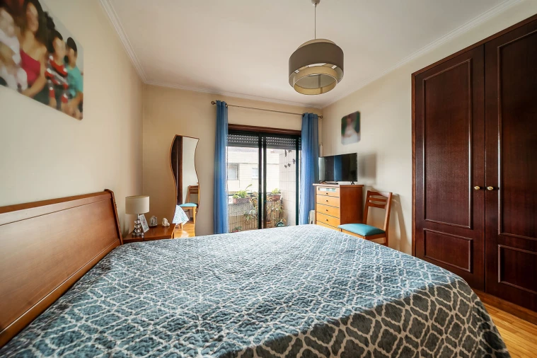 Apartamento T3 para Venda em Gulpilhares e Valadares Foto 25