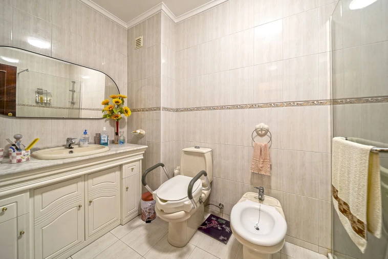 Apartamento T3 para Venda em Gulpilhares e Valadares Foto 27