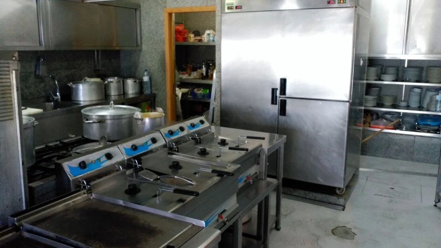 Loja para Trespasse em Madalena Foto 5