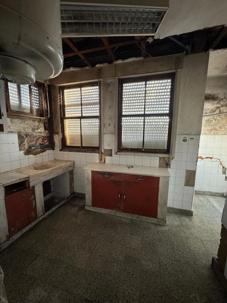 Moradia T2 para Venda em Santa Marinha e São Pedro da Afurada Foto 13