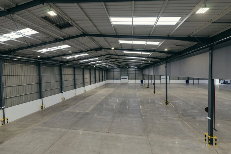 Armazém para Arrendamento em Alverca do Ribatejo e Sobralinho Foto 7