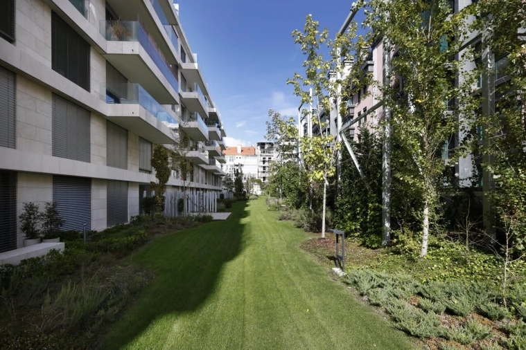 Apartamento T3 para Venda em Santo António Foto 8