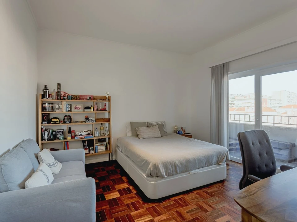 Apartamento T7 para Venda em Avenidas Novas Foto 17