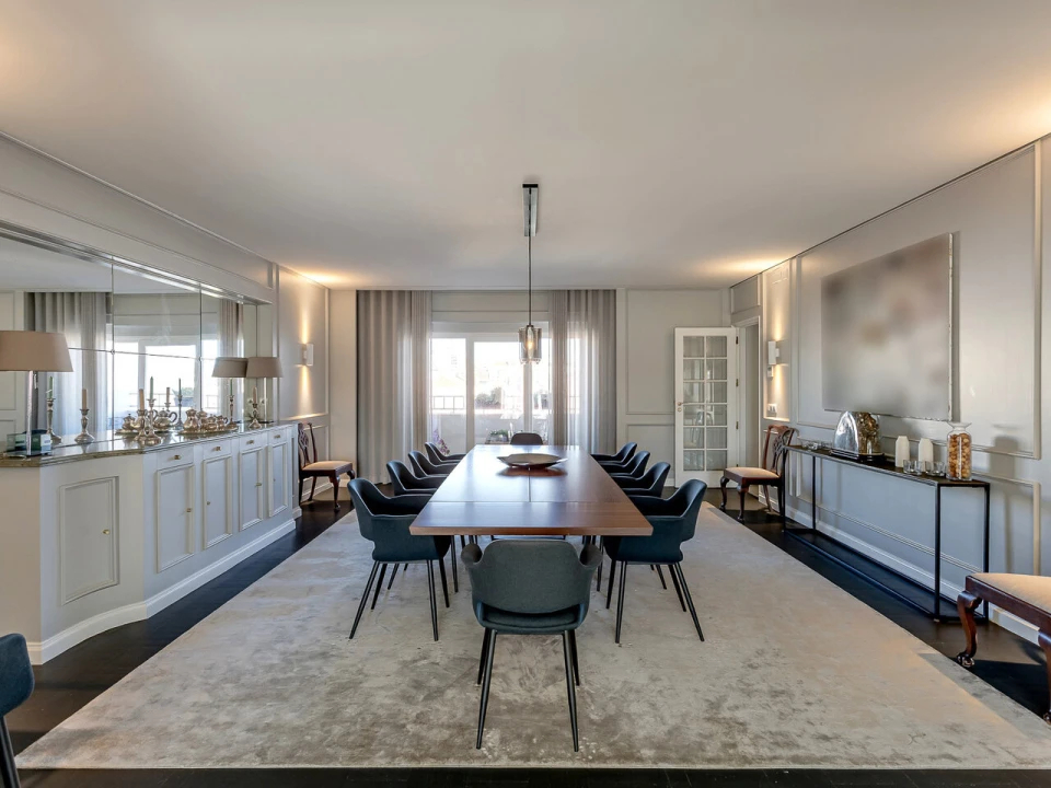 Apartamento T7 para Venda em Avenidas Novas Foto 31