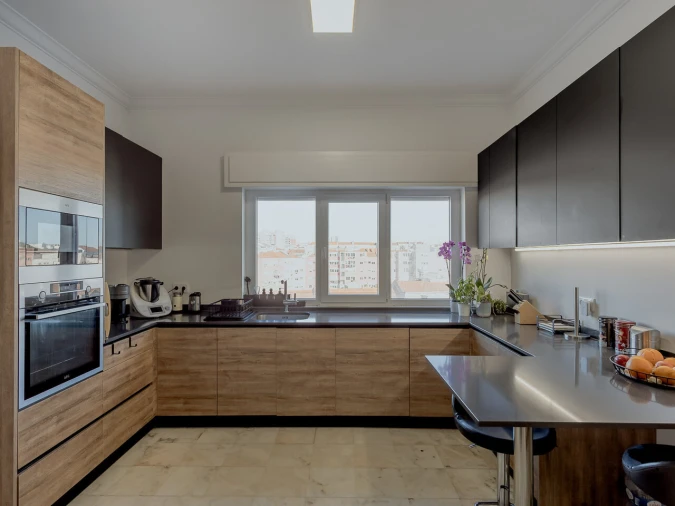 Apartamento T7 para Venda em Avenidas Novas Foto 7