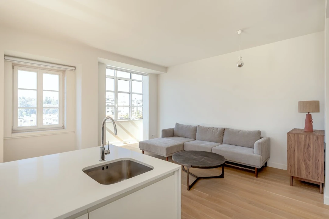 Apartamento T2 para Venda em Santo António Foto 11