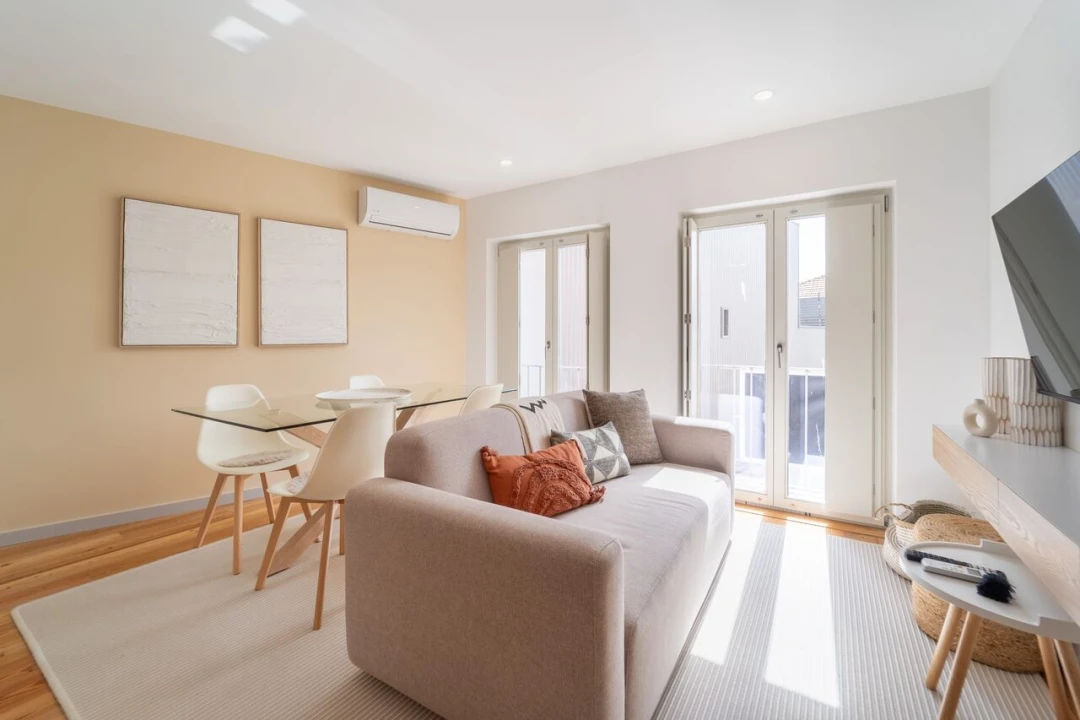 Apartamento T2 para Venda em Cedofeita, Santo Ildefonso, Sé, Miragaia, São Nicolau e Vitória Foto 10