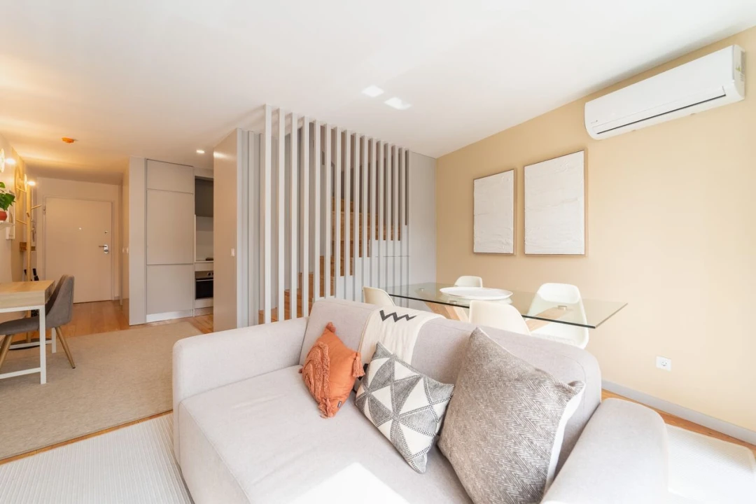 Apartamento T2 para Venda em Cedofeita, Santo Ildefonso, Sé, Miragaia, São Nicolau e Vitória Foto 3