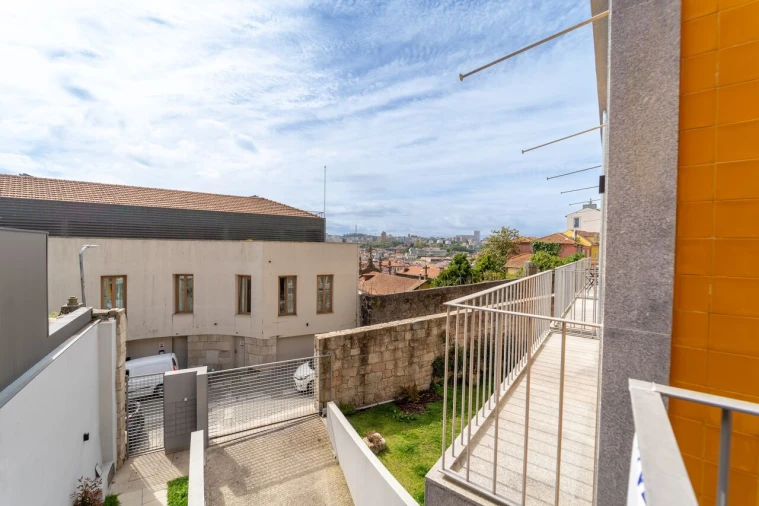 Apartamento T2 para Venda em Cedofeita, Santo Ildefonso, Sé, Miragaia, São Nicolau e Vitória Foto 34