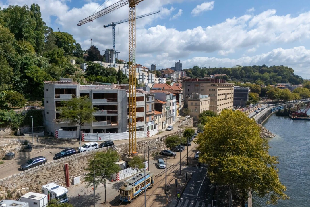 Apartamento T3 para Venda em Lordelo do Ouro e Massarelos Foto 26