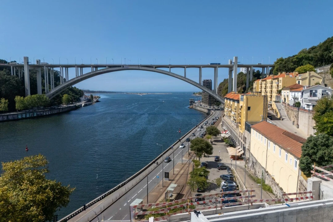 Apartamento T3 para Venda em Lordelo do Ouro e Massarelos Foto 22