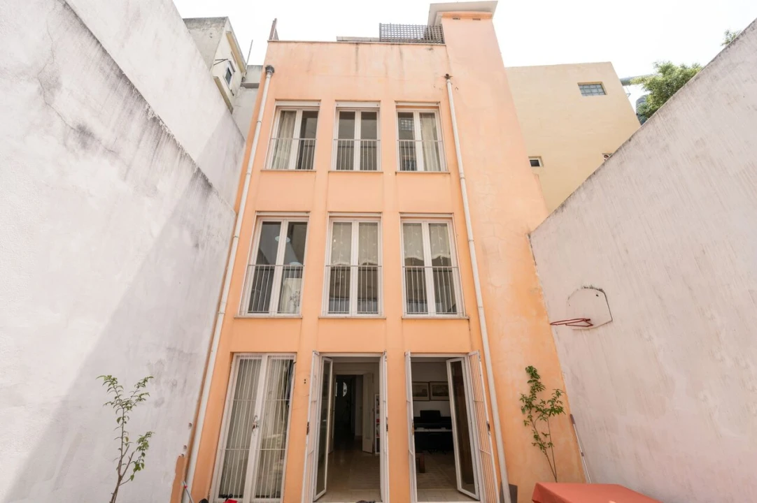 Moradia T6 para Venda em Santo António Foto 51