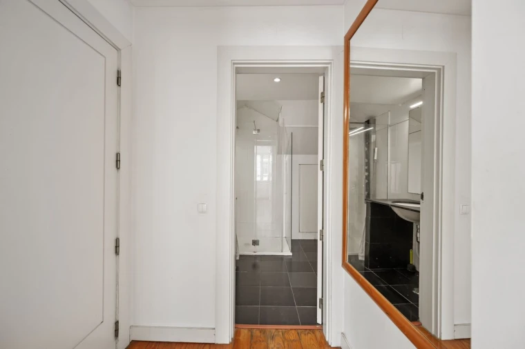 Moradia T6 para Venda em Santo António Foto 41