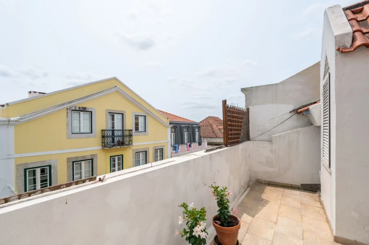 Moradia T6 para Venda em Santo António Foto 33