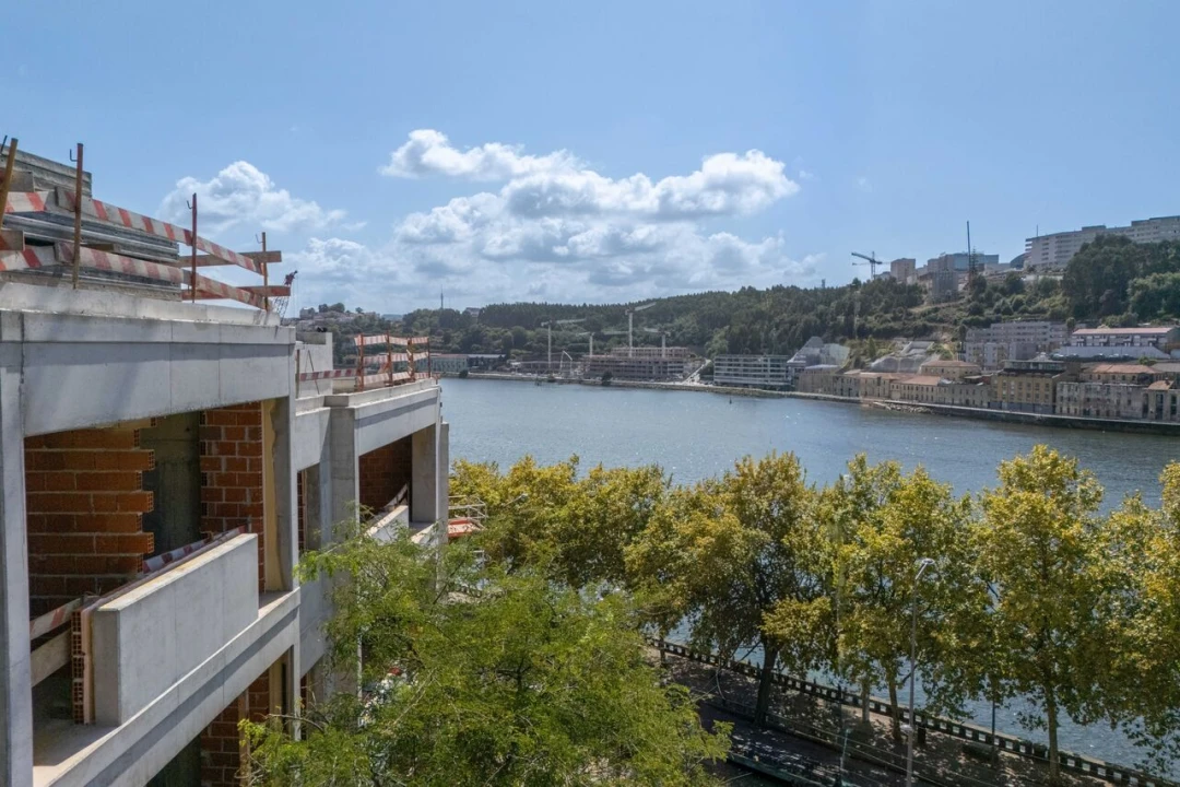 Apartamento T2 para Venda em Lordelo do Ouro e Massarelos Foto 18