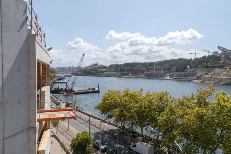Apartamento T2 para Venda em Lordelo do Ouro e Massarelos Foto 18