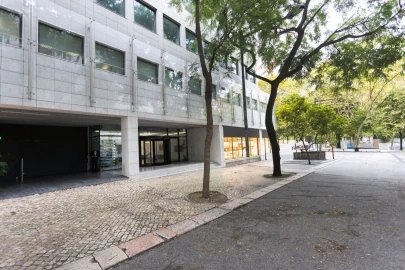 Escritório para Arrendamento em Santo António