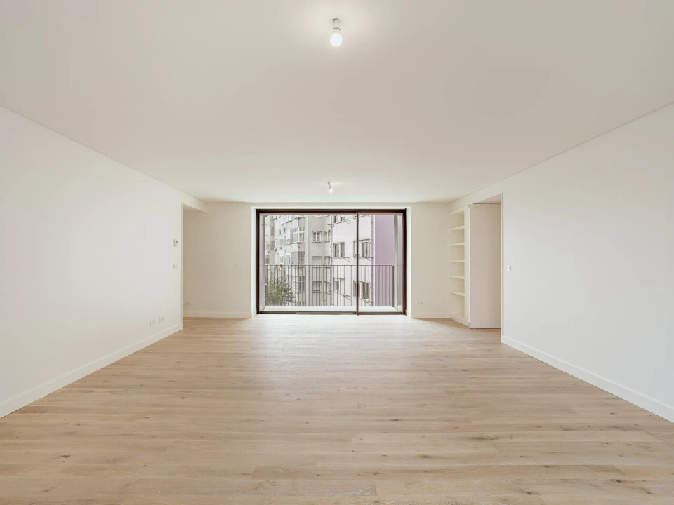 Apartamento T3 para Venda em Areeiro Foto 4