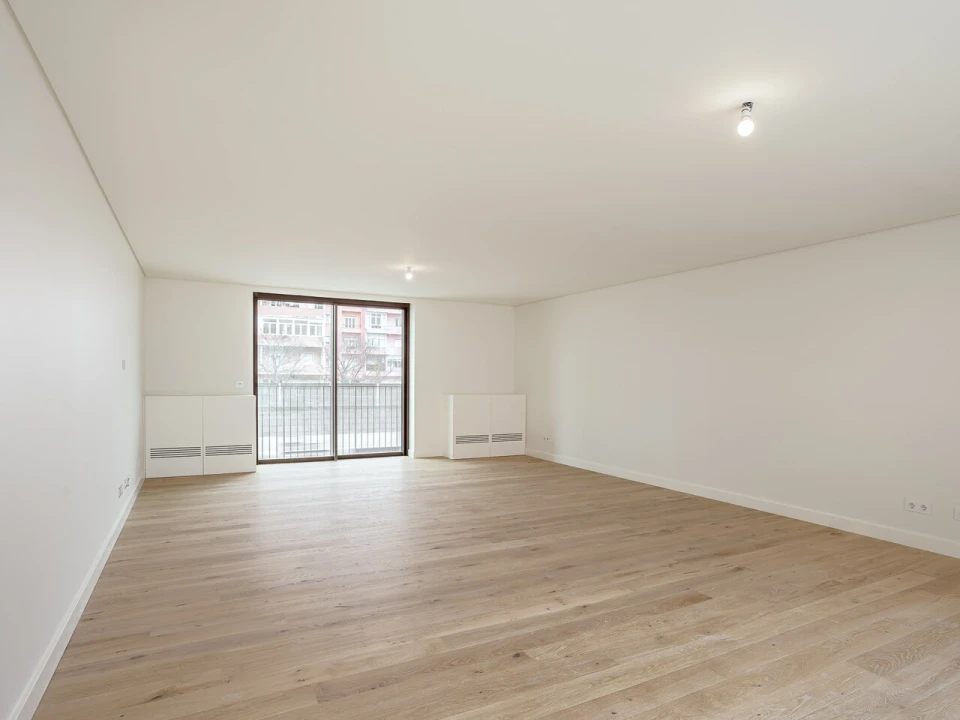Apartamento T3 para Venda em Areeiro Foto 13